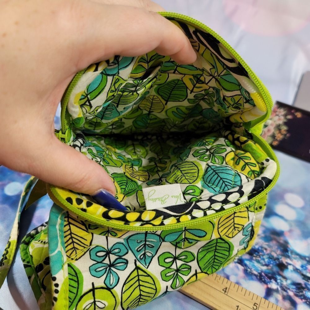 Vera Bradley Mini Hipster Crossbody Limes Up Retired Print Bag - Picture 8 of 12